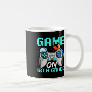 Spiel auf Shirts für die zwölfte Klasse, Lustiger  Kaffeetasse