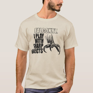 Spiel der Falknerei I mit scharfen Gegenständen T-Shirt