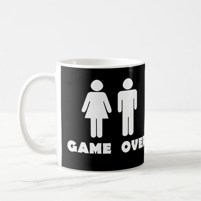 Spiel über kaffeetasse (Links)