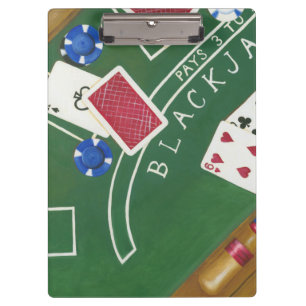 Spiel von Blackjack mit Chips durch Chariklia Klemmbrett
