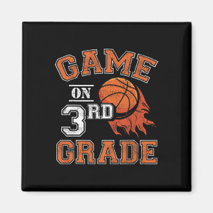 Spiele auf der dritten Stufe Basketball erster Tag Magnet