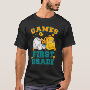 Spiele auf der ersten Stufe Baseball Fan zurück zu T-Shirt