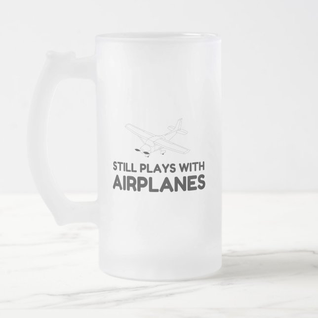 SPIELE MIT FLUGZEUGEN MATTGLAS BIERGLAS (Links)