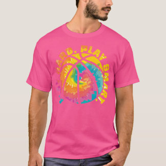 Spielen Sie harten Basketball-Ball für einen Stree T-Shirt