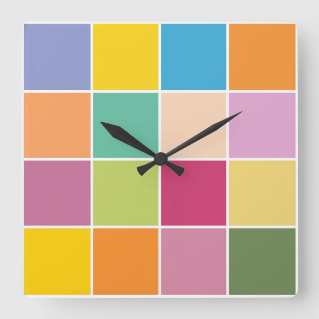 Spielende Springtime-Schachbretter Quadratische Wanduhr (Vorderseite)