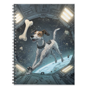 Spielender Weltraumhund mit schwimmendem Knochen Notizblock