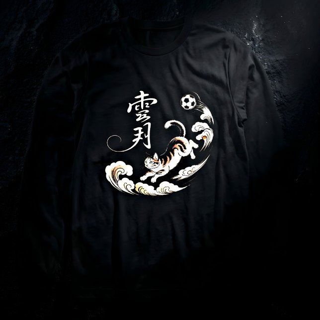 Spielerische Fußballkatze - Perfekt für Katzenlieb Tri-Blend Shirt (Von Creator hochgeladen)