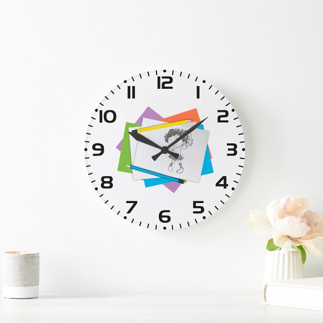 Spielerische Girl Sketch Zeichnend mit farbenfrohe Große Wanduhr (Von Creator hochgeladen)