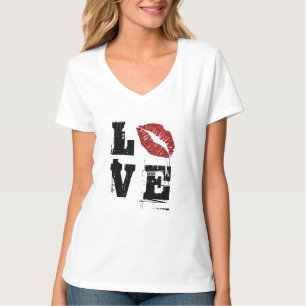 Spielerische Rote Lippen gestapelte Liebe Valentin T-Shirt