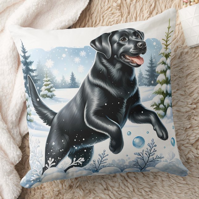 Spielerischer Labrador Retriever Weihnachtsschneeh Kissen (Von Creator hochgeladen)