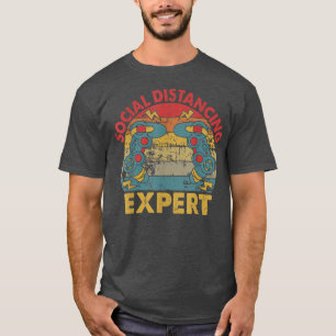 Spielkonsole für soziales Distanzieren von Experte T-Shirt
