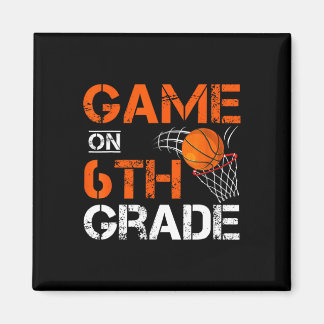 Spielspass auf dem sechsten Basketball-Platz Magnet