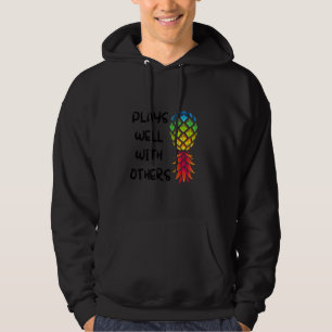 Spielt gut mit anderen Swinger Lifestyle naughty A Hoodie