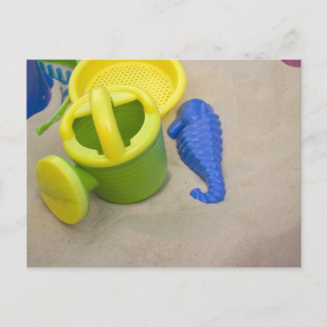 Spielzeug am Strand Postkarte (Vorderseite)