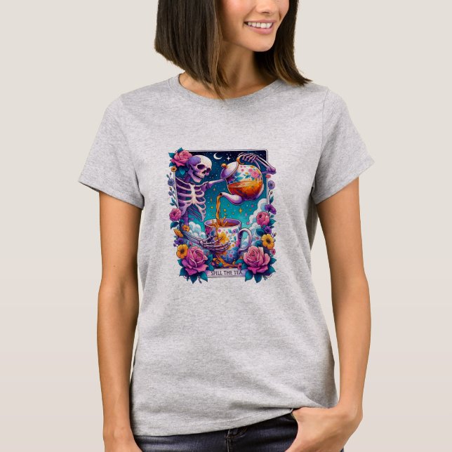 Spill the Tee Skeleton Tarot Card (Vorderseite)