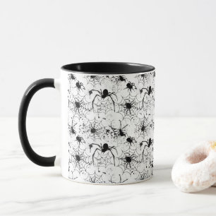 Spinnennetz Muster Halloween Tasse