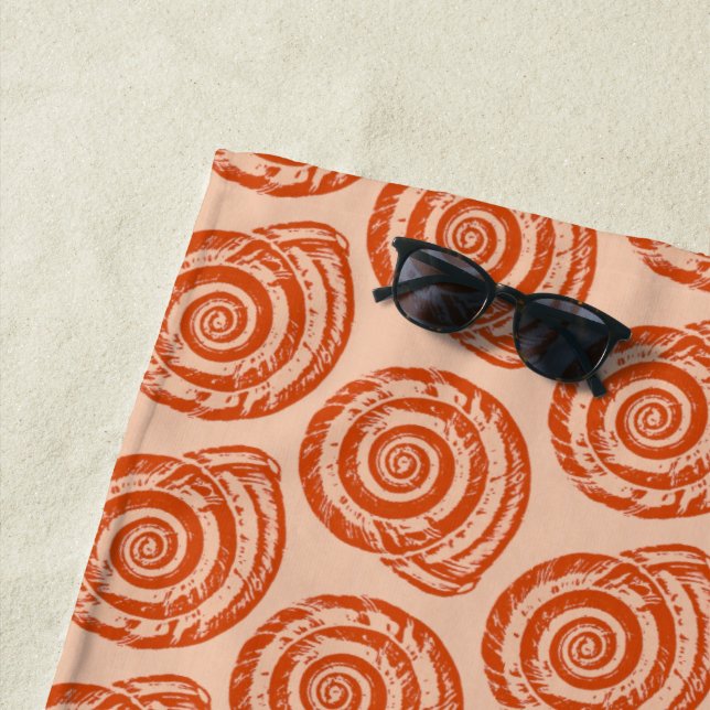 Spiral Seashell Block Print, Coral Orange Strandtuch (Beispiel)