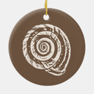 Spiral Seashell Block Print, Taupe Tan und Creme Keramik Ornament