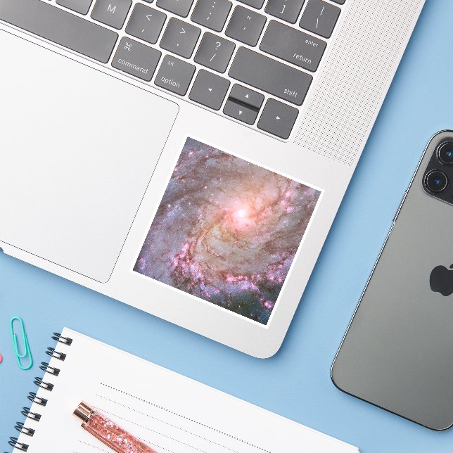 Spiralgalaxie M83, Ablaze mit Sternenbildung. Aufkleber (Laptop mit iPhone)