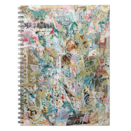 Spiralnotizbuch mit Mixed-Media-Blumenkunstwerk. Notizblock
