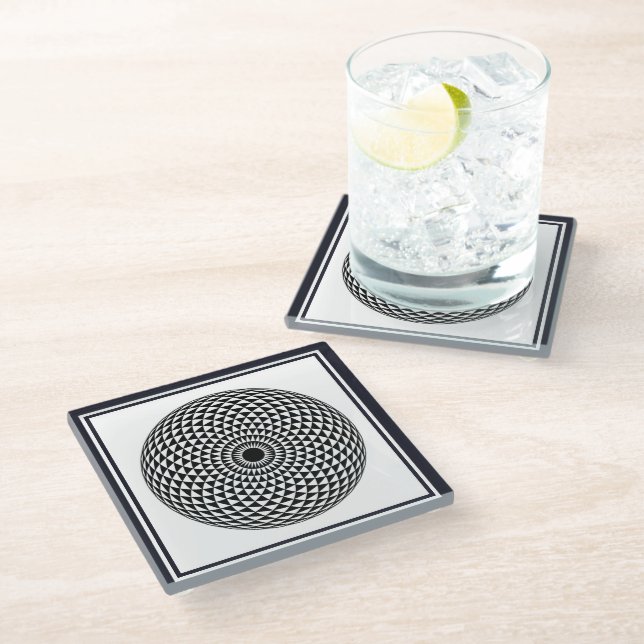 Spirituell Schwarz-weiß Mandala Geometric Oriental Glasuntersetzer (Schrägansicht)