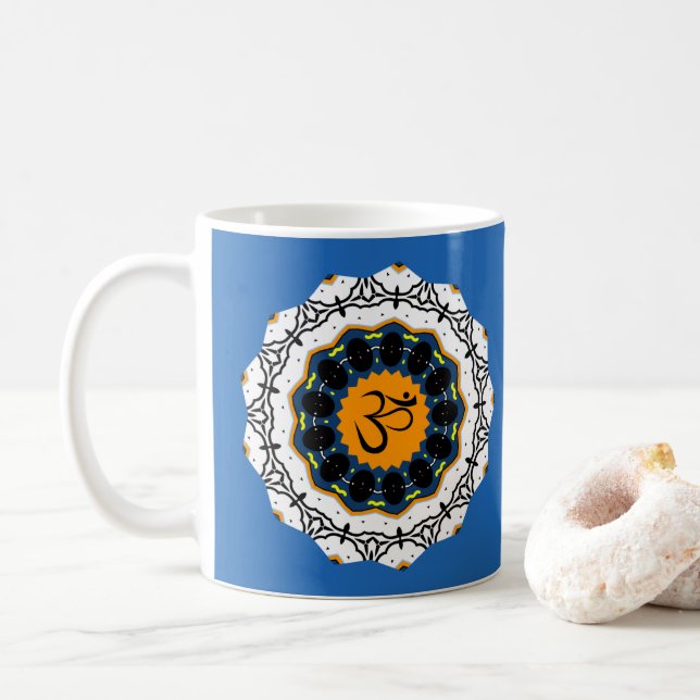 Spirituelle Mandala Yoga Om Symbol Blue Geometric Kaffeetasse (Mit Donut)