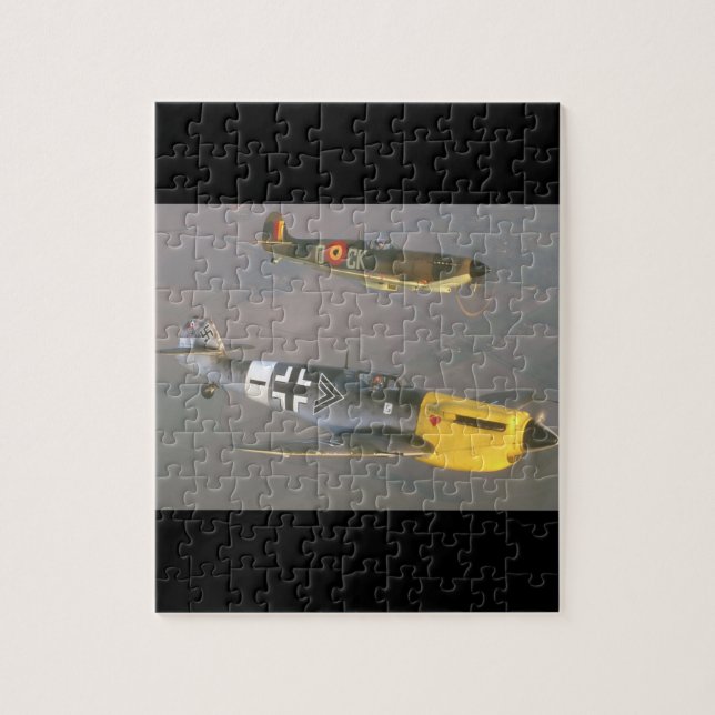 Spitfire (Spitze) und Messerschmitt_Military Puzzle (Vertikal)