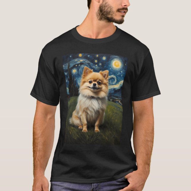 Spitz Hund in der Sternennacht , Edvard Munch T-Shirt (Vorderseite)