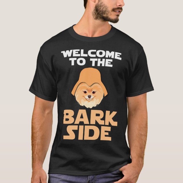Spitz Hund liebt den Funny Bark Side Graphic Anim T-Shirt (Vorderseite)