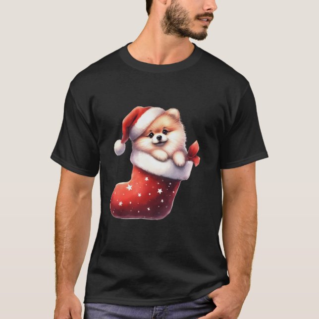 Spitz in Sock Weihnachten Weihnachtsmannmütze Weih T-Shirt (Vorderseite)