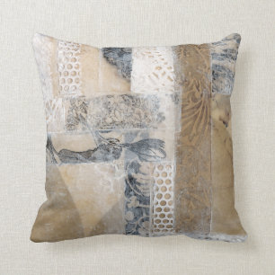 Spitze-Collage I Kissen