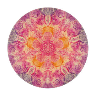 Spitzen-Ornament Mandala: Rundes Aquarelldesign Schneidebrett