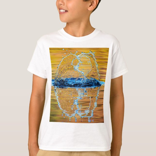 Splash auf einen Fall Abend T-Shirt (Vorderseite)