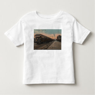 Spokane, WA - Ansicht von N. Pacific Train u. Kleinkind T-shirt