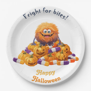 Spookes Halloween-Monster auf dem Fell aus Süßigke Pappteller