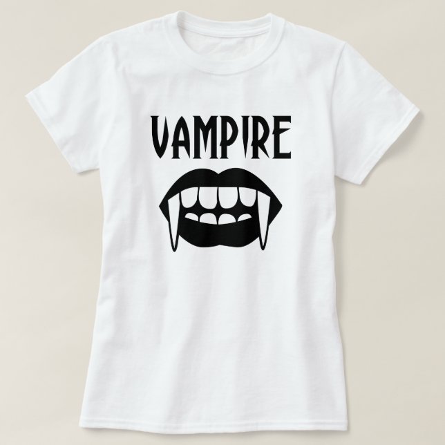 Spookes Schwarz-Weiß-Vampir Halloween T-Shirt (Design vorne)