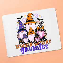 Spookin" mit meinen Gnomen: Retro Halloween-Freund Mousepad