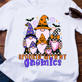 Spookin" mit meinen Gnomen: Retro Halloween-Freund T-Shirt
