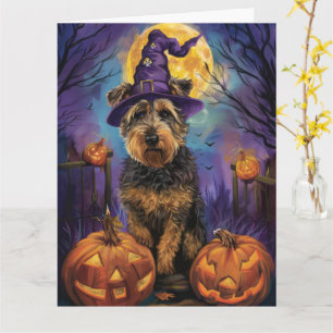 Spooky Airedale Halloween Hexe und Pumpkin Karte