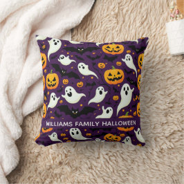 Spooky Bats Pumpkin Boo Halloween Muster Lila Kissen