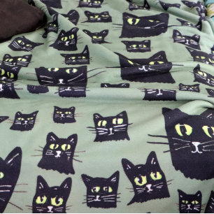 Spooky Black Cats Sherpadecke