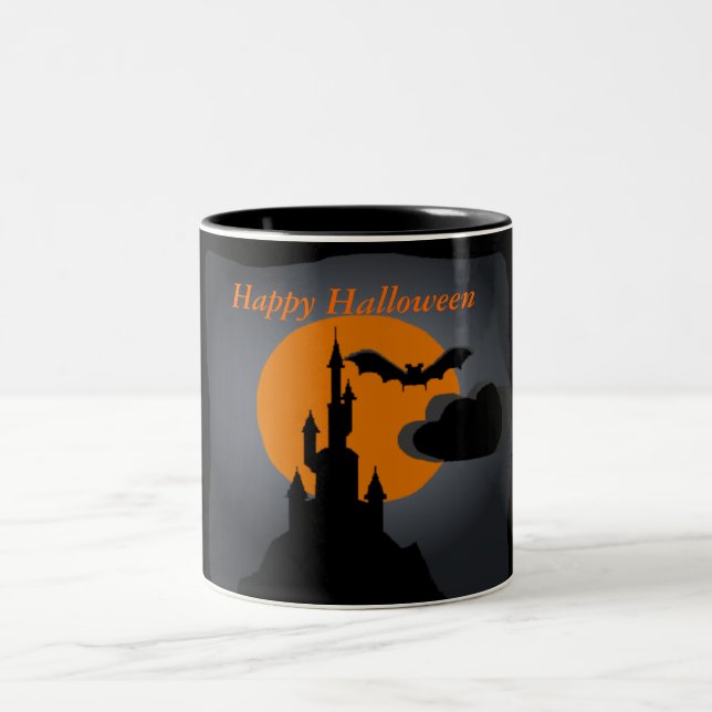 Spooky Castle Halloween Tasse (Mittel)