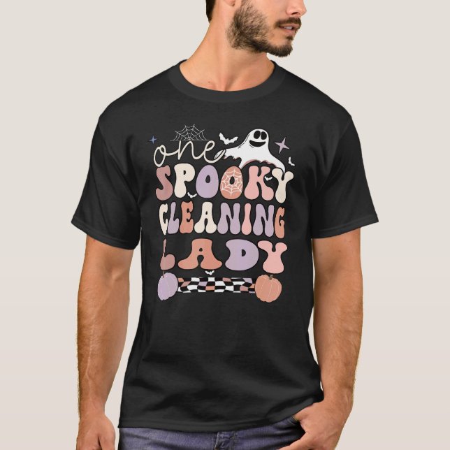 Spooky Cleaning Lady Halloween Housekeeping Cleane T-Shirt (Vorderseite)