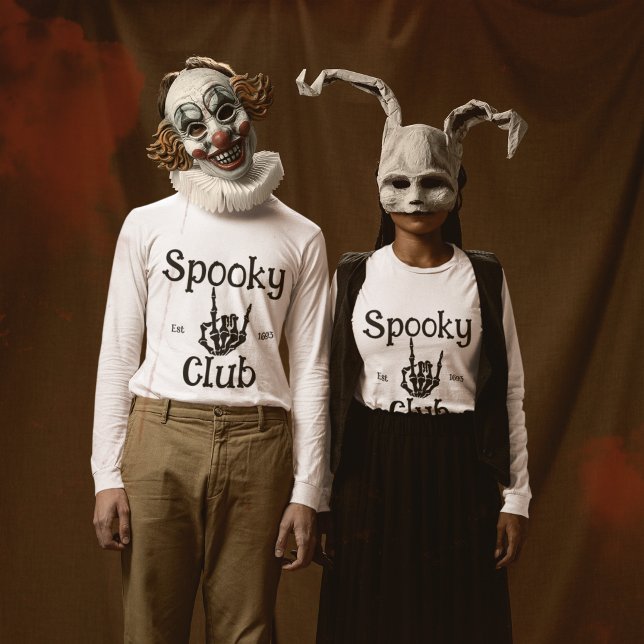 Spooky Club T - Shirt Perfekt für eine geistreiche (Von Creator hochgeladen)