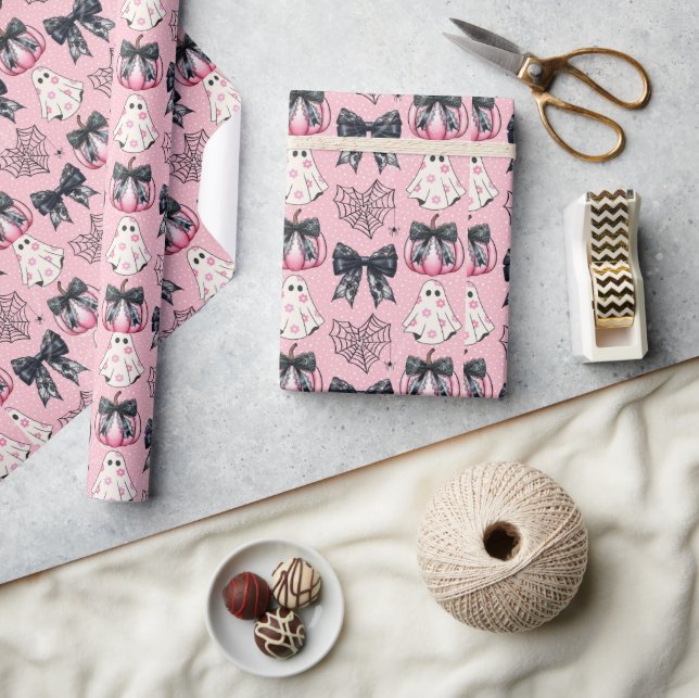 Spooky Cute Happy Halloween  Geschenkpapier (Kunsthandwerk)
