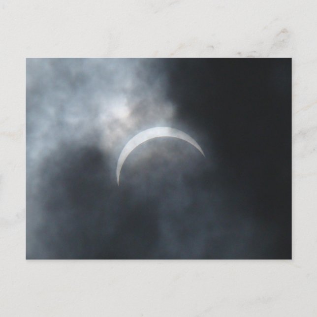 Spooky Eclipse Storm Clouds 2017 Ankündigungspostkarte (Vorderseite)