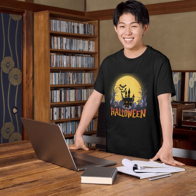 Spooky Geist: Halloween T-Shirt (Von Creator hochgeladen)