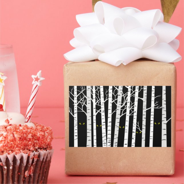 Spooky-Gelb-Halloween-Augen im Birkenwald Rechteckiger Aufkleber (Party)