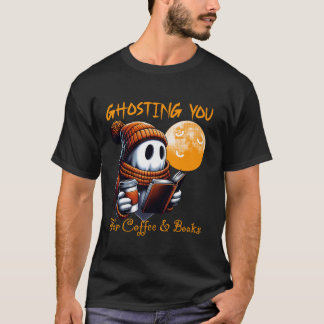 Spooky Ghost Hosting Sie lustigen Kaffee und Büche T-Shirt