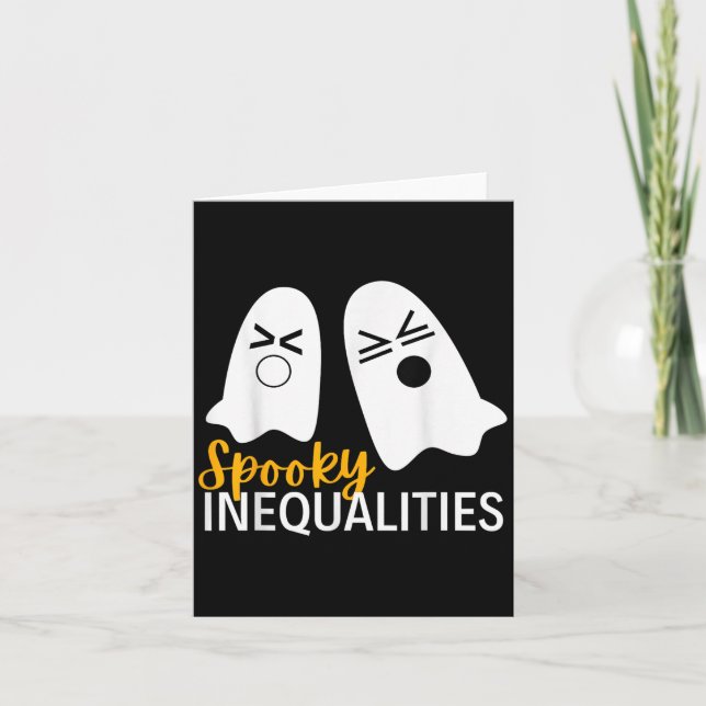 Spooky Ghost Inequalties Funny Halloween Math Tee Karte (Vorderseite)